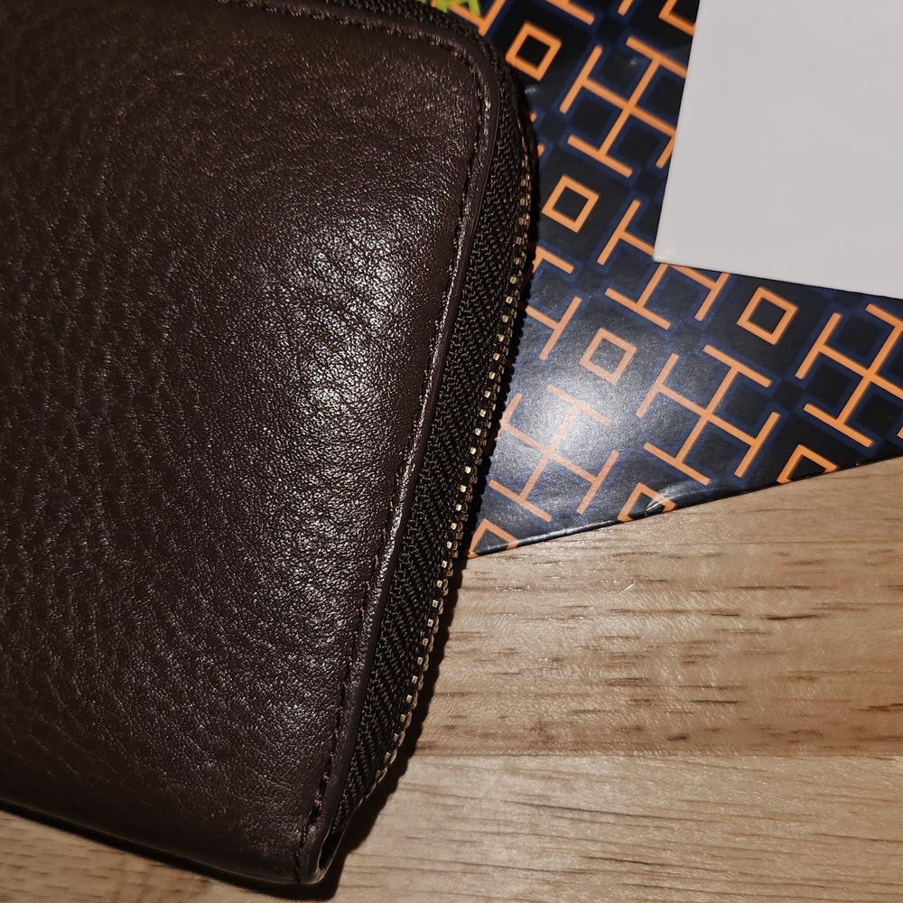 Tory Burch Chocalate Brown And Tan Zip Wallets (Choose Your Wallet) - Picture 2 of 10